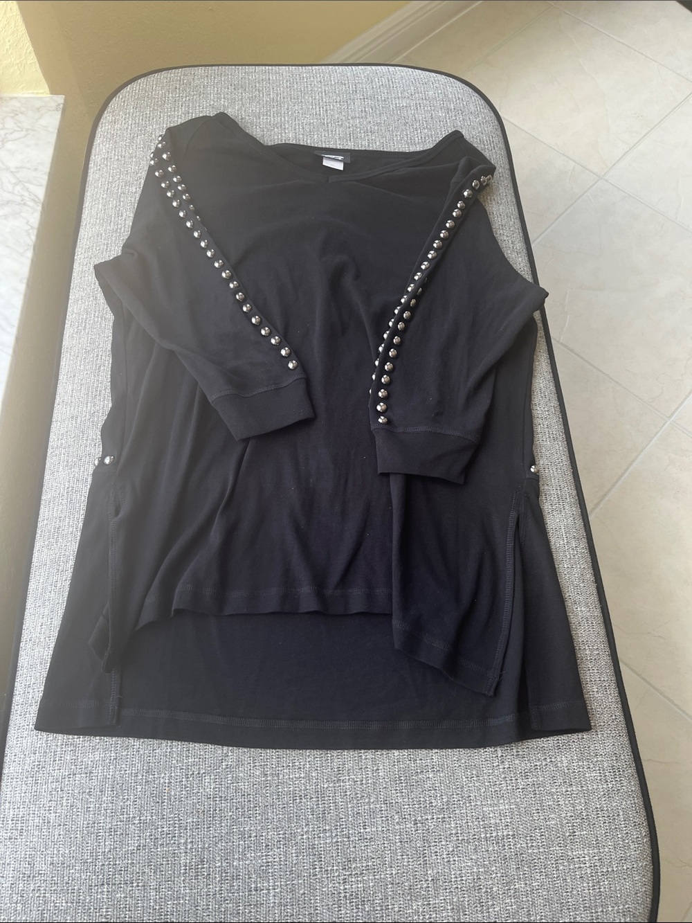 Black Stud-Trim Long Sleeve Tunic Top